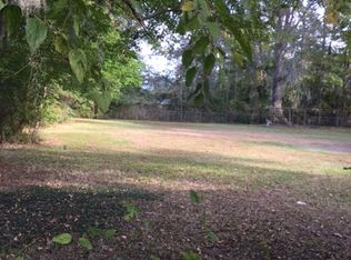 112 Hickory St, Bloomingdale, GA 31302