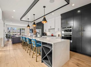 2213 N 25th Ave NW, Calgary, AB T2M 2C2