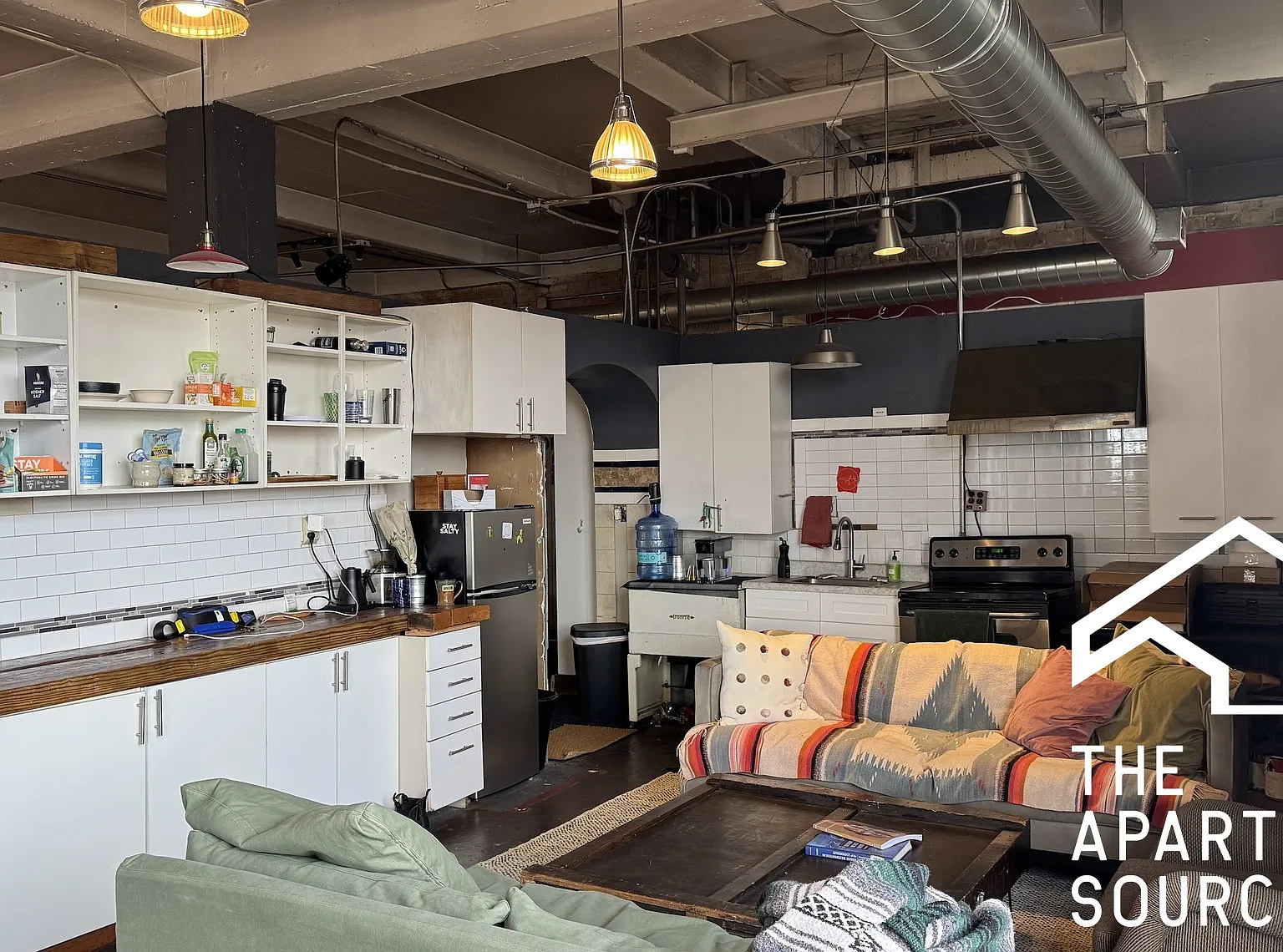 1 bed, 2500 sqft, $2,995 — Photo 4
