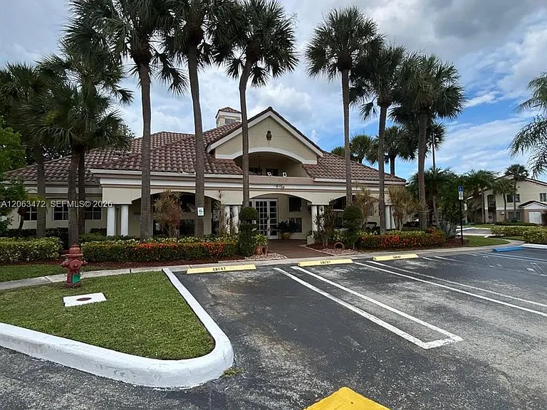 815 W Boynton Beach Blvd #5103 — Photo 17