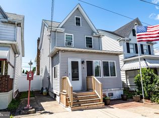 3 5th St, Kelayres, PA 18231