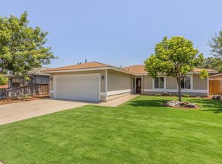2987 Terry Ave, Clovis, CA 93612