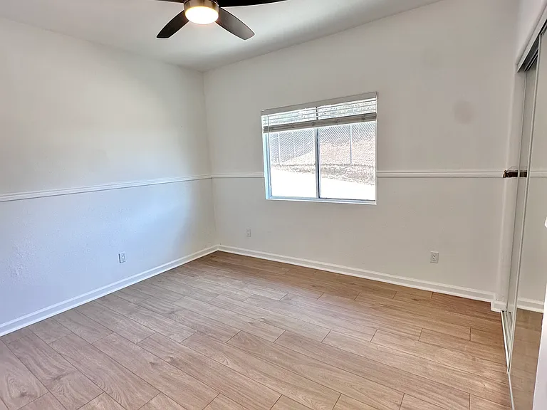 28076 East Dr — Photo 21