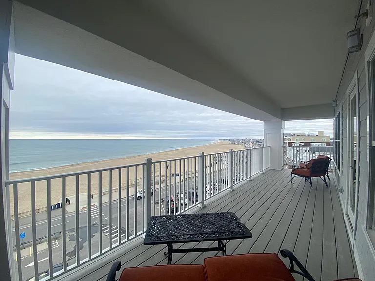 315 Ocean Boulevard Penthouse #601 — Photo 17