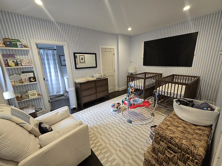 65 Sawyer Ave #1 — Photo 36