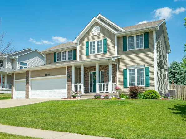 12515 Airline Ave, Urbandale, IA 50323