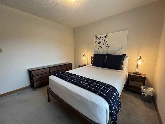 Fully Furnished Cozy Bedroom Ready to Move In!