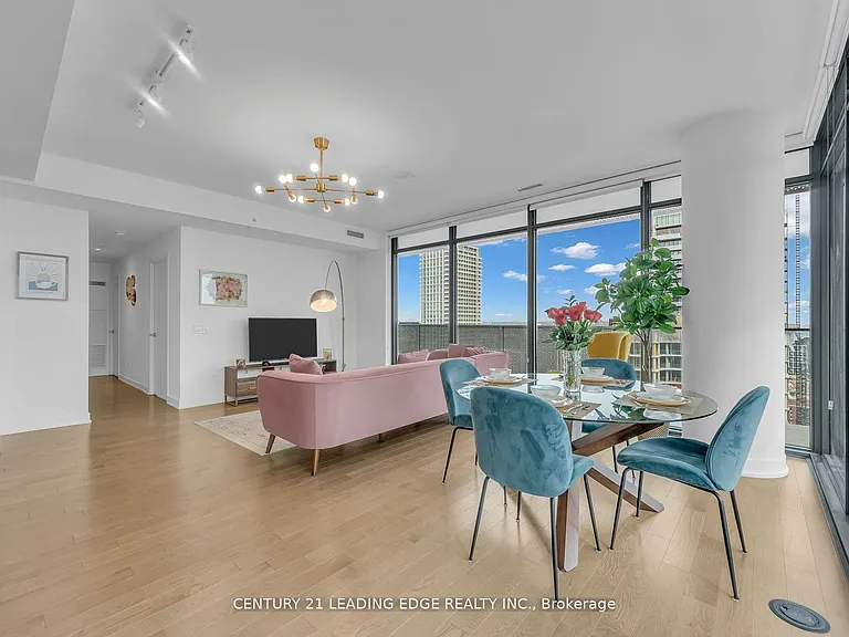 20 Lombard St #3603 — Photo 15