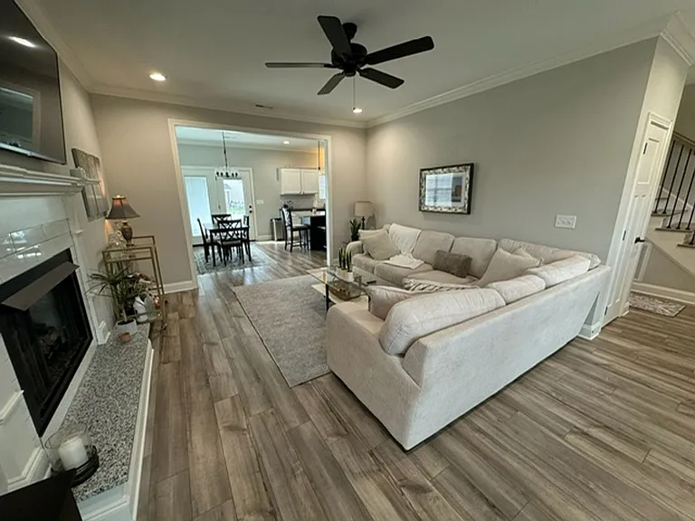 1535 Cherokee Landing Dr — Photo 6