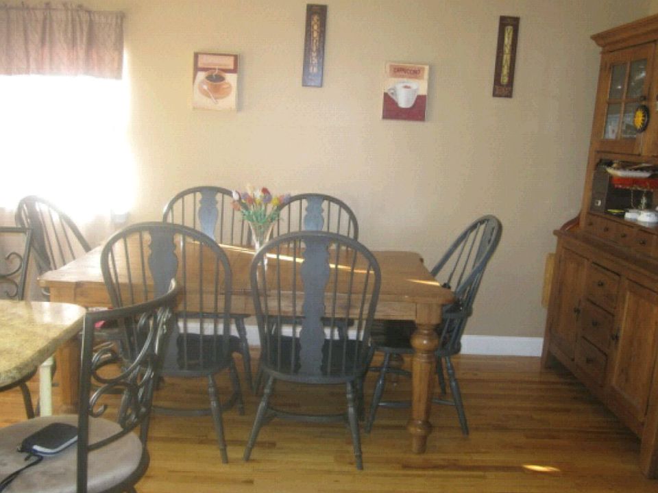 1st image of 3206 Ampere Ave