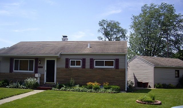 1st image of 4419 Huron Cir