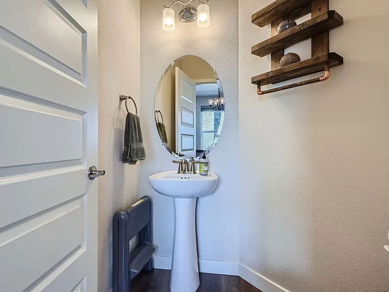 11243 Colony Cir — Photo 14