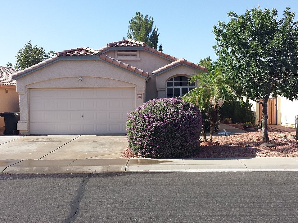 1st image of 1080 W Kingbird Dr