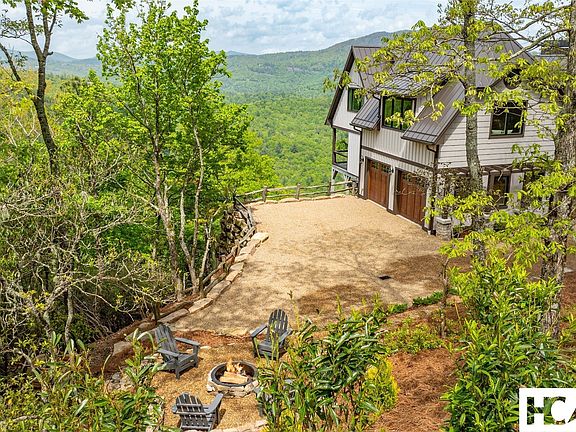 3rd image of 494 E Ridge Road