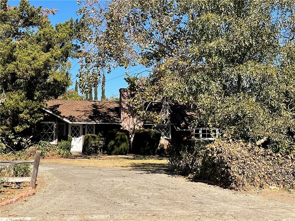 1st image of 22911 Califa St