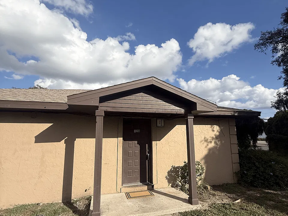 130 W Davis Ave #130