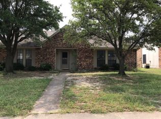 505 Weaver St, Cedar Hill, TX 75104