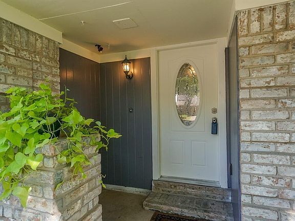 Welcoming front porch charm!