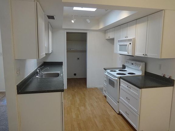 3rd image of 7912 N 59th Ln