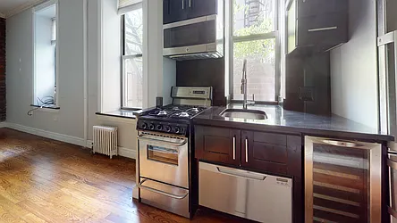 Rented by Bond New York