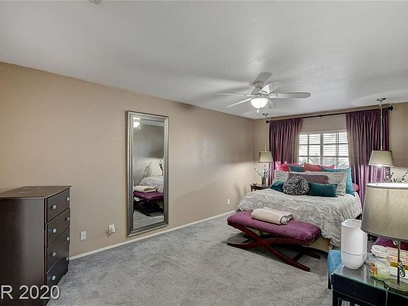 4th image of 7620 Almeria Ave