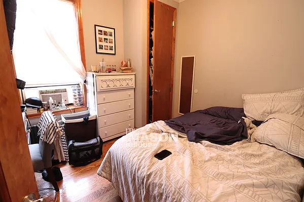 Rented by Mason Group LLC | media 27