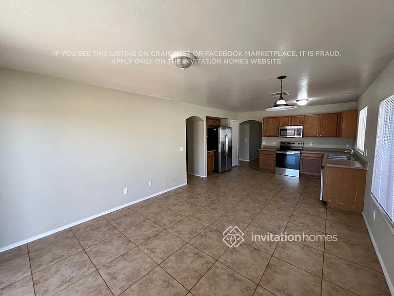 12849 W Paradise Dr — Photo 6