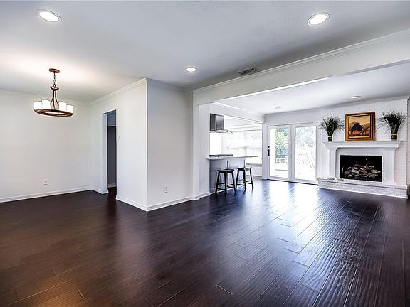 2nd image of 3416 Pebble Beach Dr