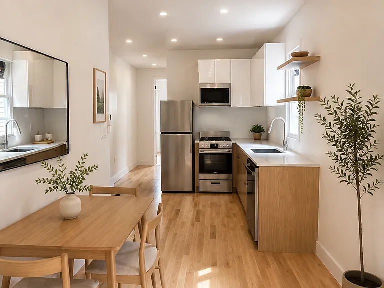 151 Williams Ave #2R — Photo 4