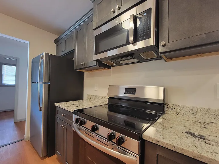 5256 Eubanks Dr — Photo 17
