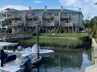 318 Causeway Dr APT 2, Wrightsville Beach, NC 28480