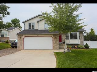 5932 W Rogue River Ct, Salt Lake City, UT 84118