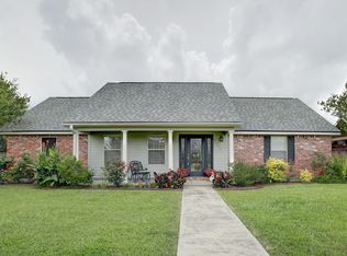 2001 Squirrel Run, New Iberia, LA 70560