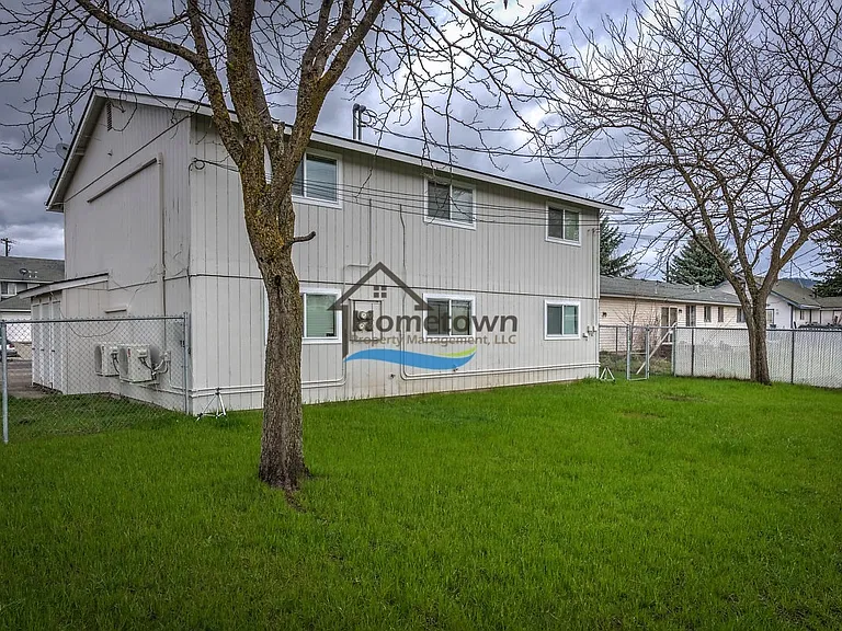 110 E Borah Ave — Photo 20