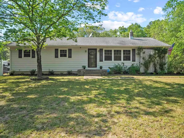 974 11th Ave, Mays Landing, NJ 08330