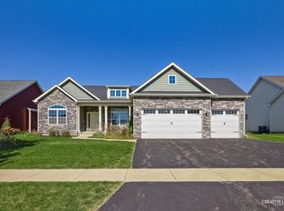 849 Coventry Cir N, Sycamore, IL 60178