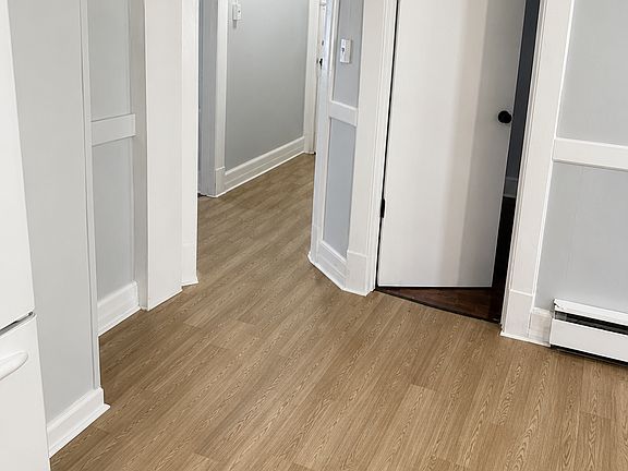 2nd image of 113-115 Congress Ave #1