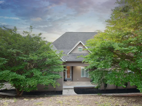 1012 Falcon Crest Dr, Seymour, TN 37865