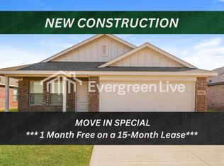 12524 Huntington Ridge Way, Yukon, OK 73099