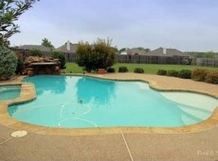 109 Mustang Dr, Fate, TX 75087