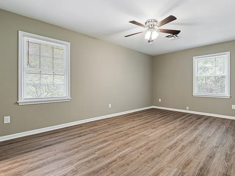 3212 Westbrook Dr #100 — Photo 18