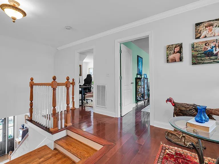 128 Rockwood Dr — Photo 28