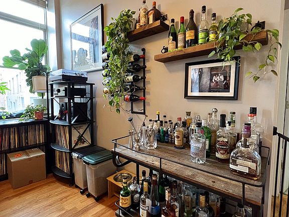 4th image of 1470 W Carmen Ave #330-J