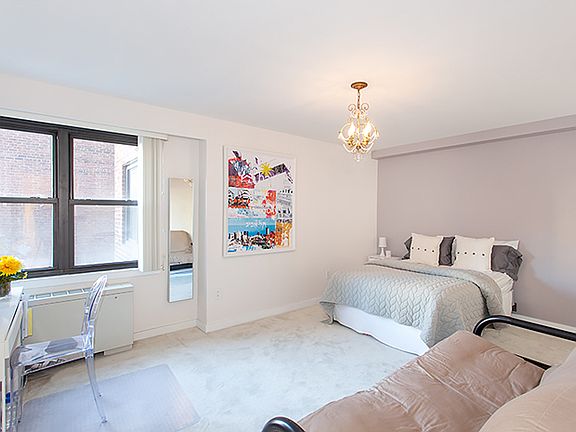 5th image of 201 E 77th St APT 8B