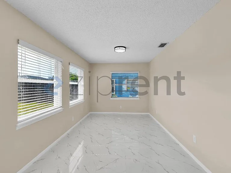 2809 Jefferson Pkwy #B — Photo 11