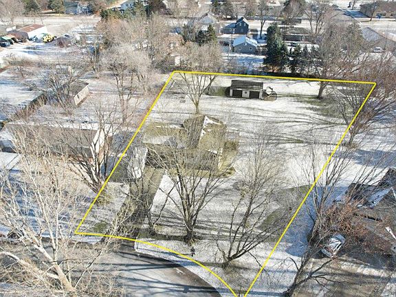 2nd image of 24604 21st Ave