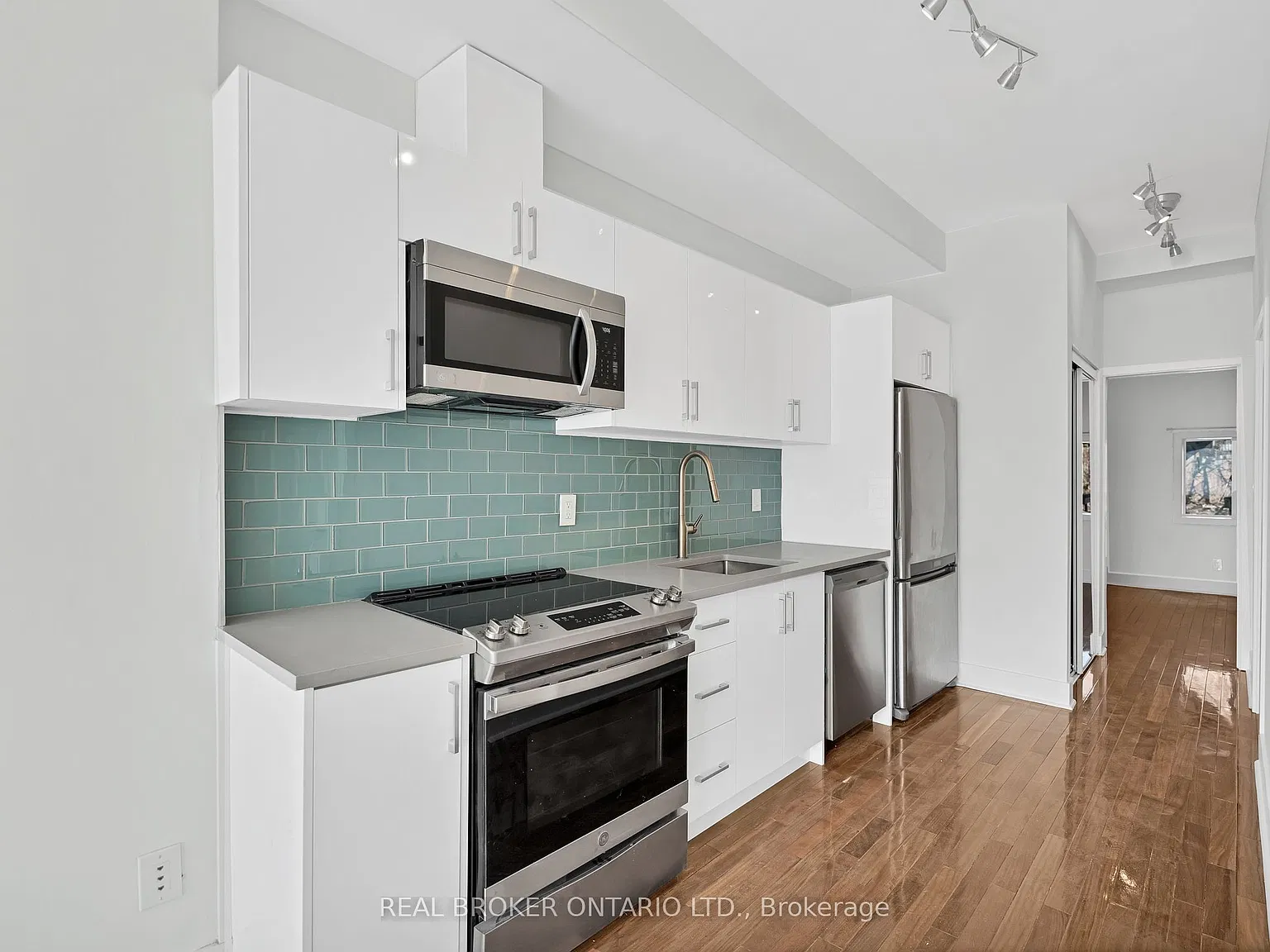 2 bed, $2,300 — Photo 2