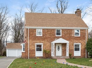 381 Berkeley Rd, Orange, NJ 07050