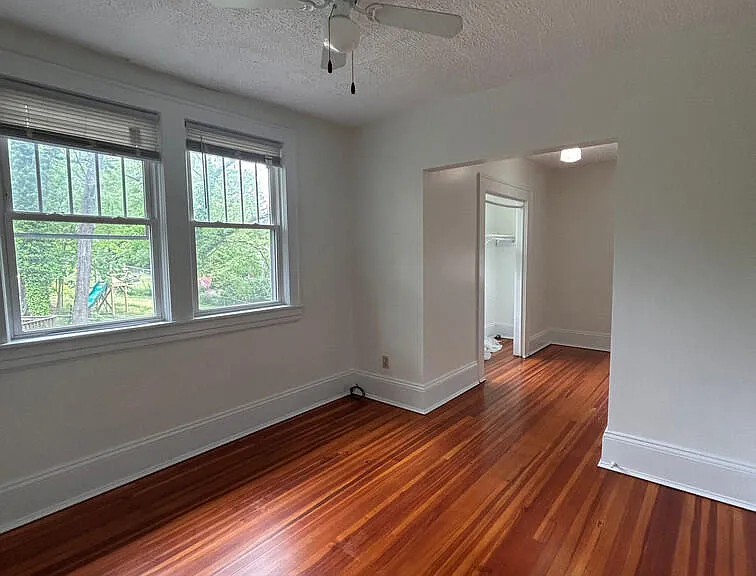 505 Camilla St SE — Photo 22