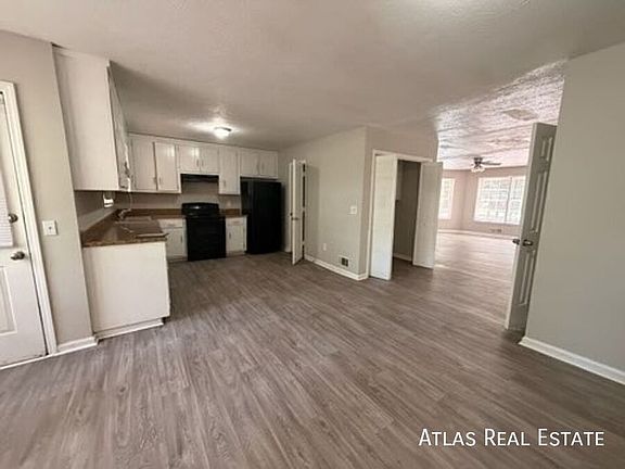 4th image of 227 Highland Park Dr